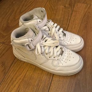Nike Air Force 1 women’s size 8